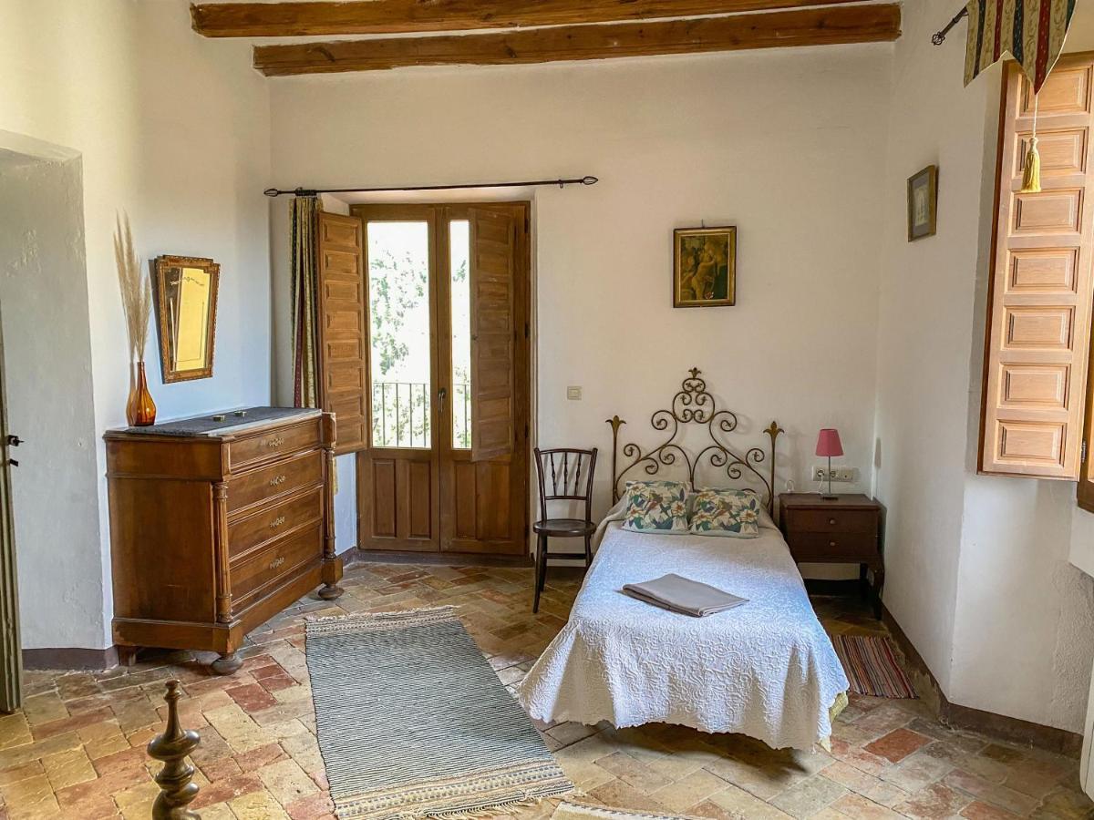 Casa Rural Sant Petrus De Madrona Pinell de Solsones Exterior photo